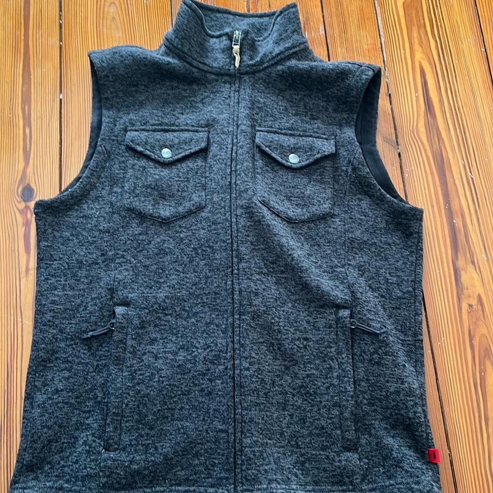 Mountain khakis size medium men’s old, faithful vest charcoal